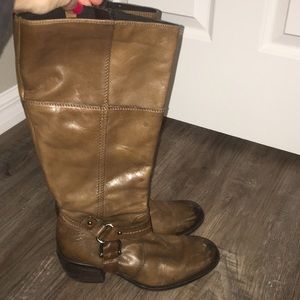 Clark’s leather riding boots size 7.5